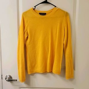 100% Cashmere Sweater - Golden Yellow